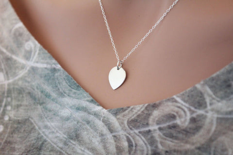 Sterling Silver Lotus Petal Charm Necklace, Teardrop Petal Necklace, Simple Lotus Petal Necklace, Zen Necklace, Simple Yoga Necklace