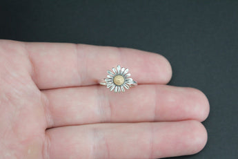 Sterling Silver Mixed Metal Daisy Ring, Sterling Silver Daisy Ring, Silver Mixed Metal Daisy Ring, Silver Daisy Flower Ring, Daisy Ring